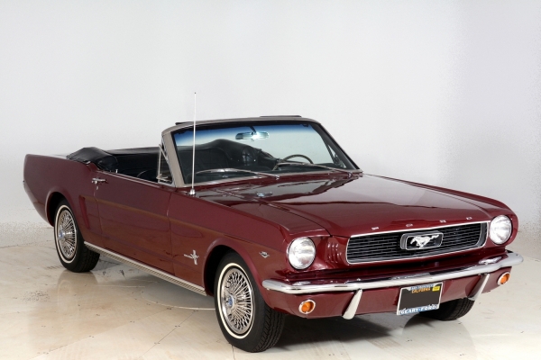 Ford Mustang cabriolet 1966 MUS66V25