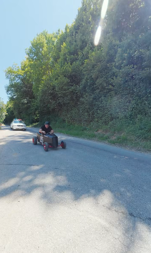 You are currently viewing J&rsquo;ai réussi à semer la police américaine… en Hot Rod ! 😂